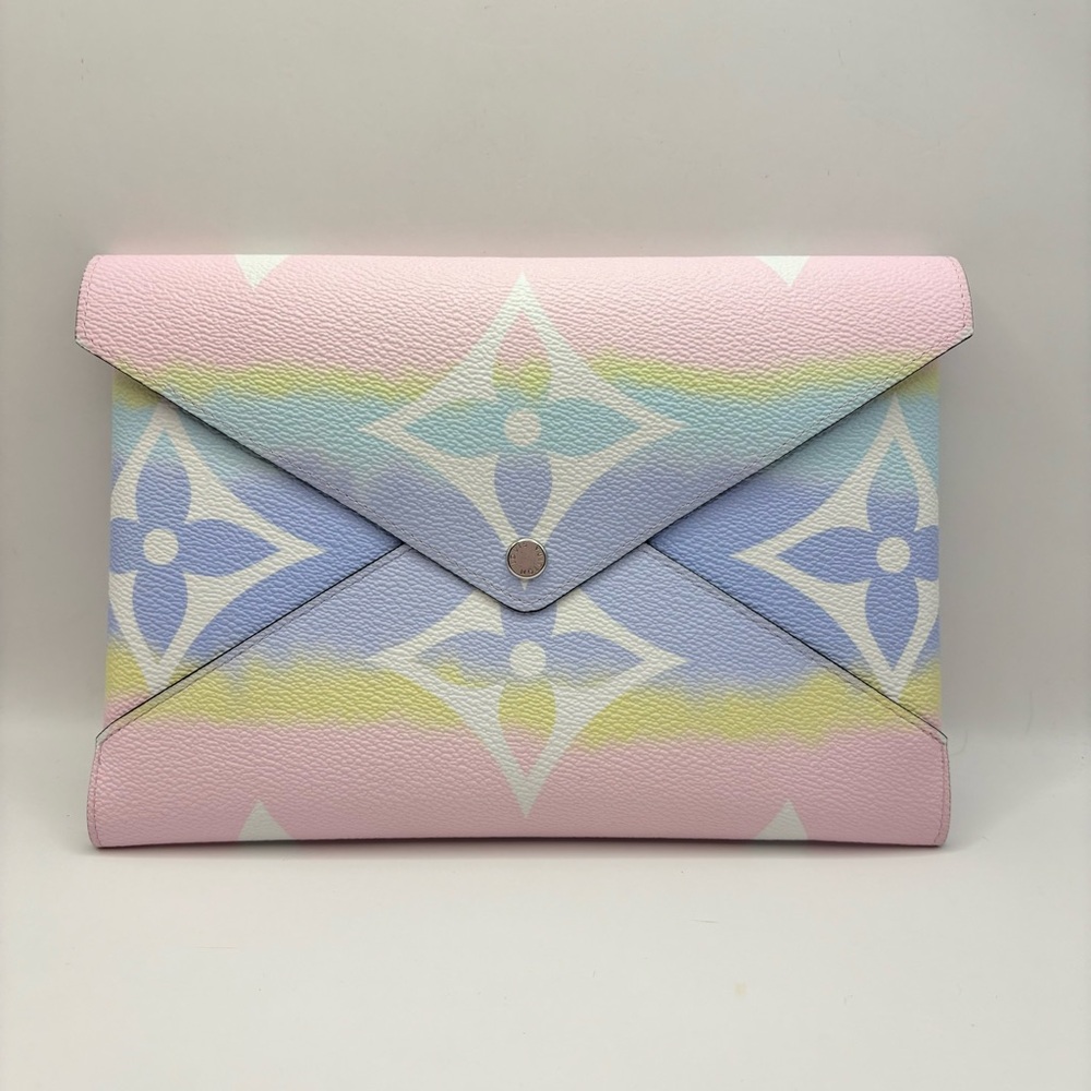 Louis Vuitton Monogram Escale Kirigami Pochette Louis Vuitton Clutch LV Pastel